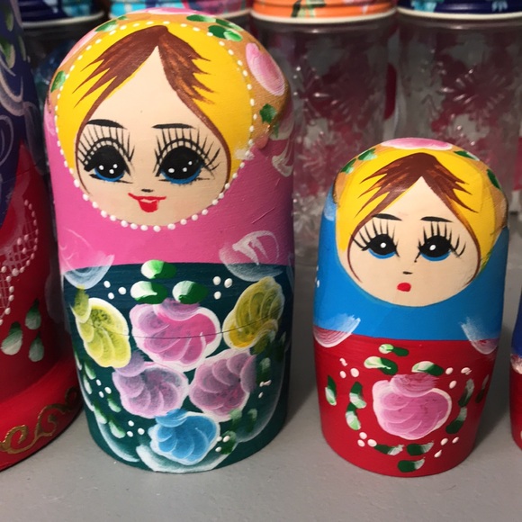 Russian Nesting Dolls Matryoshka (7 piece set) wooden hand painted - Picture 6 of 16